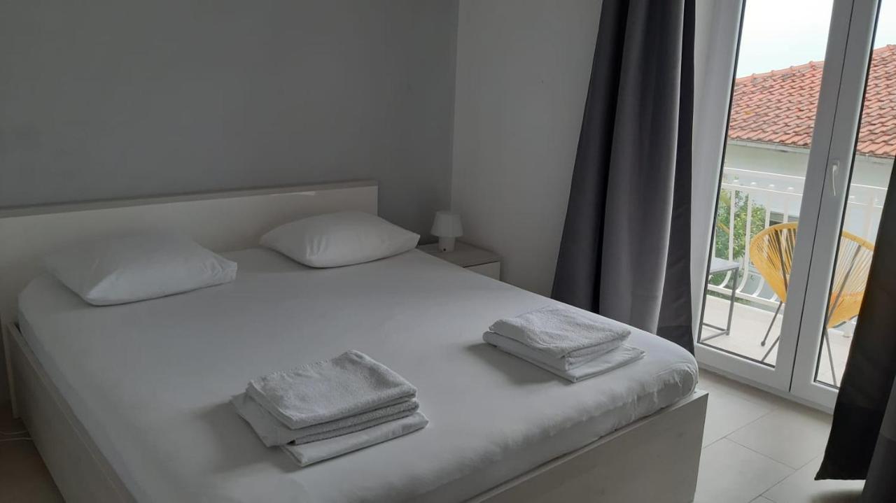 Apartmani Lara Gradac  Kültér fotó
